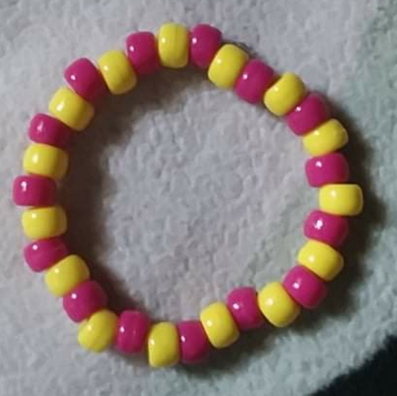 dark pink yellow kandi bracelet - Picture 3 of 4
